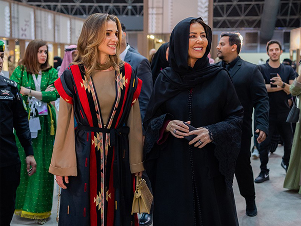Her Majesty Queen Rania attends the opening of Bisat Al Reeh’s 22nd annual exhibition at the Jeddah Superdome on Monday night, held under the patronage of Her Royal Highness Princess Adelah bint Abdullah bint Abdulaziz Al Saud (Photo courtesy of Royal Court)